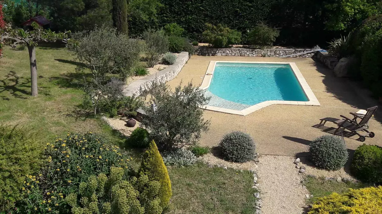 Belle villa avec Piscine prés du Lubéron et de L'Isle-sur-Sorgue